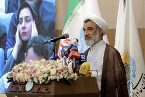 ادعای لو رفتن سؤال‌های امتحانات نهایی برای تضعیف دانش آموزان است