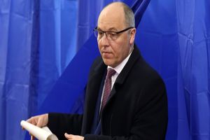 لحظه ترور رئیس پیشین پارلمان اوکراین + فیلم