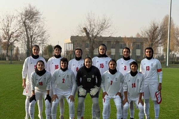 تیم ملی فوتبال زنان ایران مقابل کره‌جنوبی در آسیا شکست خورد