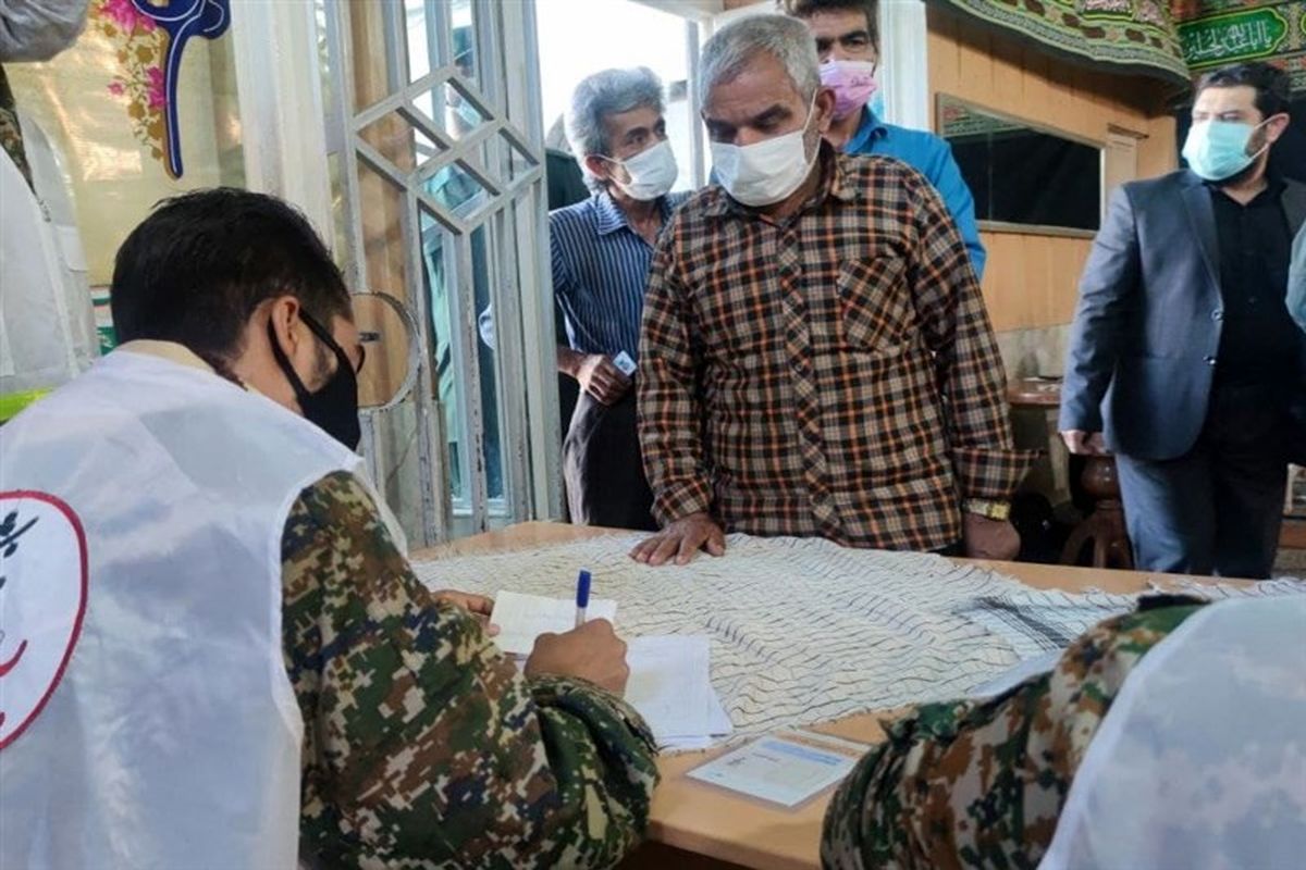 واکسیناسیون کرونا در حاشیه شهر مشهد