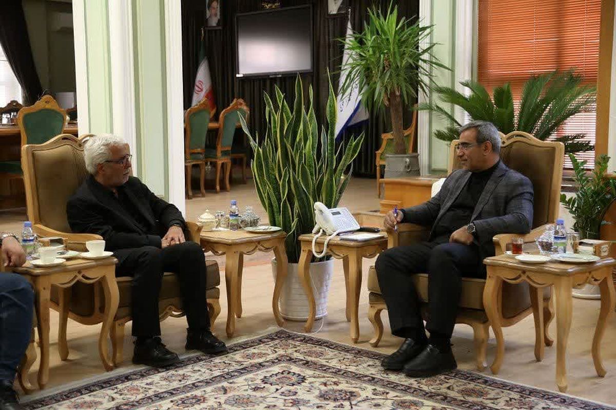 احمدرضا درویش