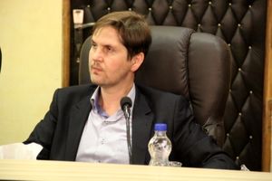 پرداخت پاداش پایان سال 95 به آتش نشانان