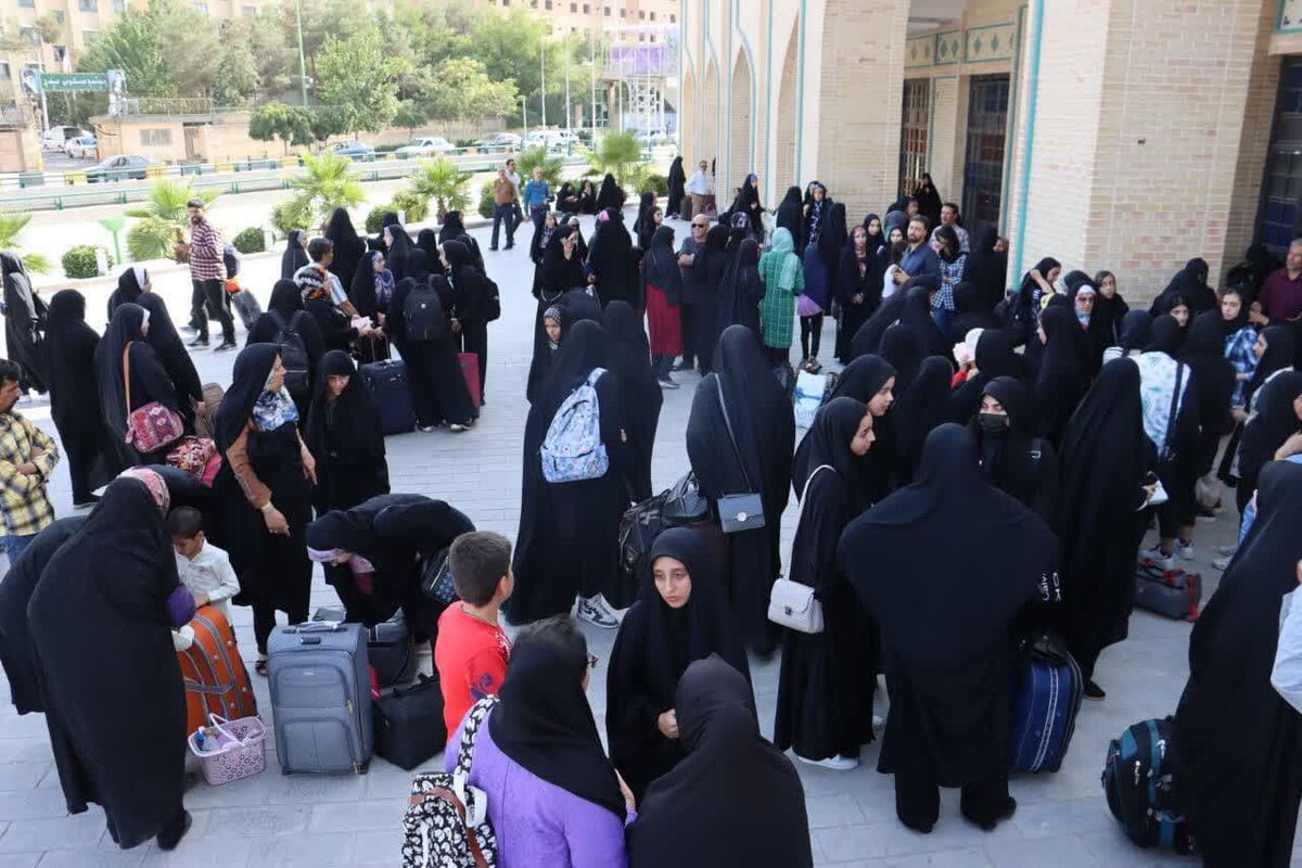 اعزام دختران زائر اولی