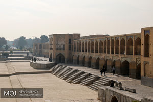 کیفیت هوای اصفهان برای همه ناسالم است / شاخص کیفی هوا 163