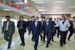 بازدید معاون رئیس جمهوری از چندین شرکت دانش‌ بنیان در شهر صنعتی رشت