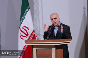 هیچ بازنشسته ای در وزارت اقتصاد نداریم