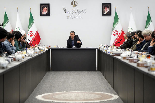 عمل‌گرایی نخبگان ظرفیتی برای تولید قدرت به نفع مردم ایران است