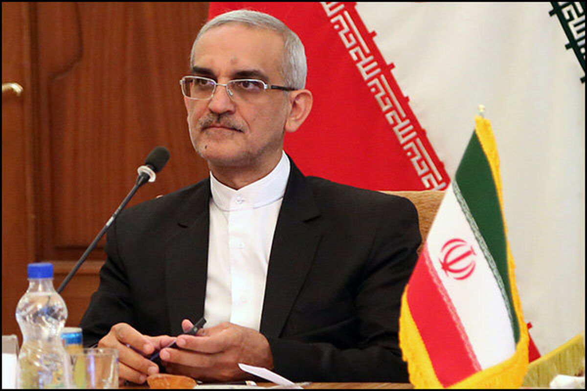 محسن پورسید‌ آقایی‌ 