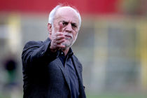 برگزاری دیدار پرسپولیس برابر تراکتورسازی در هاله‌ای از ابهام است