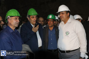 اتصال جبهه های حفاری شمال و جنوب زیرگذر استاد معین