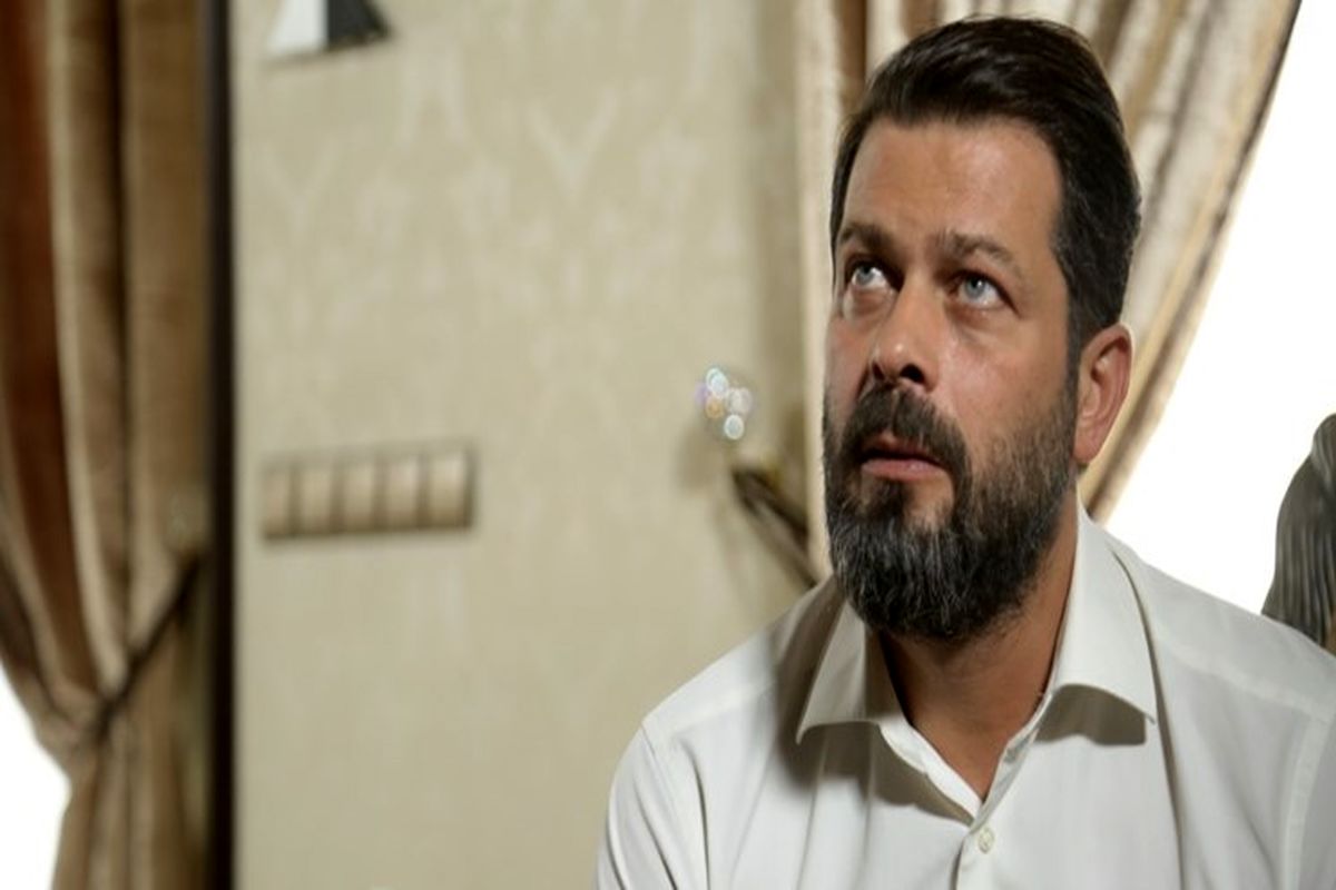 سریال بیگانه ای با من است