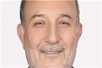 اکبریان: پرداخت بدهی‌های دولتی به بخش خصوصی زمینه ساز خروج از رکود است