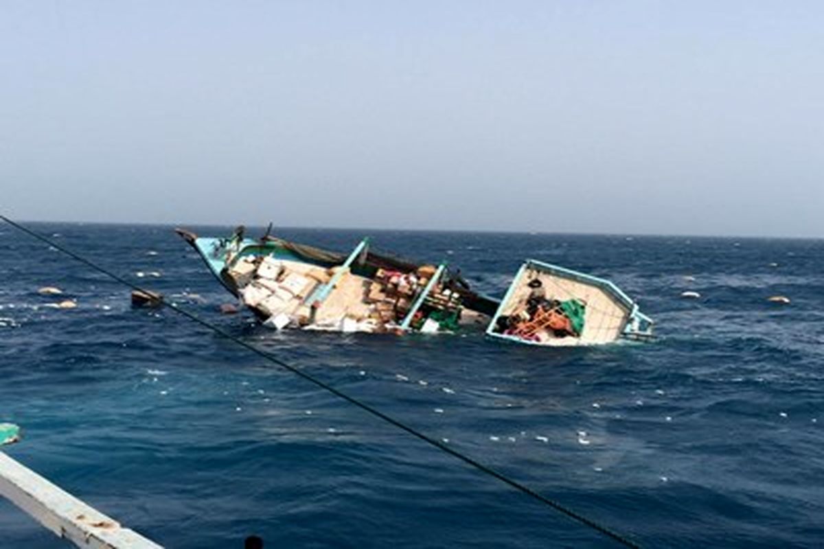 غرق شدن لنج صیادی