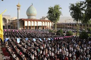 نماز عید سعید قربان در حرم شاهچراغ (ع) اقامه شد
