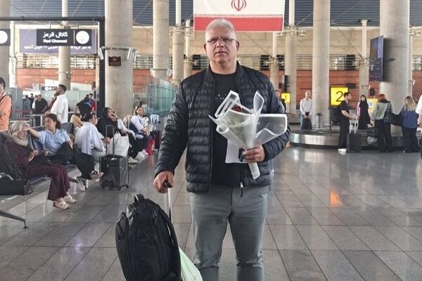 سرمربی یونانی تیم ملی بسکتبال مردان به ایران آمد