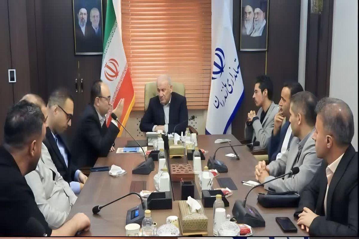 نشست اعضای هیات مدیره خانه مطبوعات مازندران با استاندار