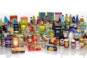 توقیف کامیون حامل مواد غذایی قاچاق در کرج