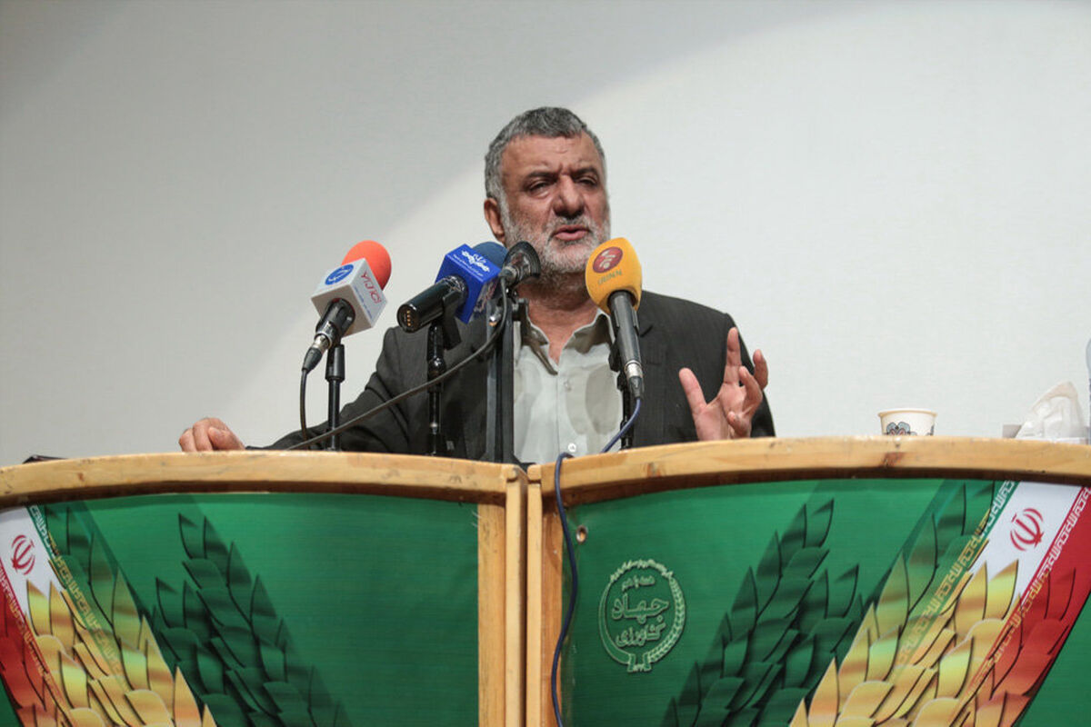 حجتی وزیر کشاورزی