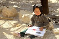 رنج و دردهای فراوان این روستا؛ از نبود جاده ارتباطی تا قطعی شبکه‌های دیجیتال صدا و سیما