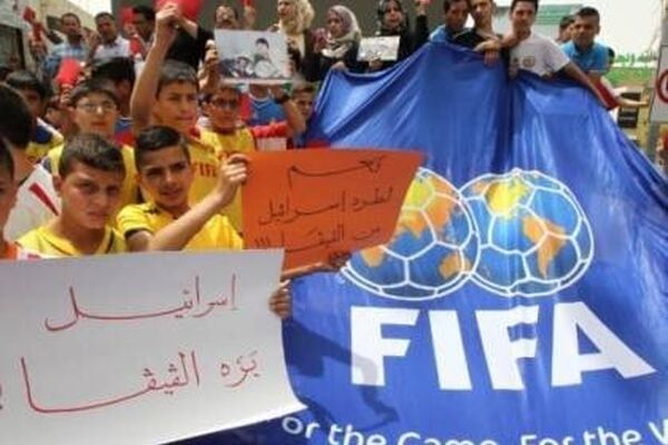 سکوت فیفا در برابر کشته شدن بیش از هزار ورزشکار فلسطینی مورد انتقاد قرار گرفت