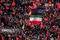 تصویر هوایی حضور میلیونی مردم برای اقامه نماز بر پیکر مطهر رهبر مجاهد شهید انقلاب در قم + فیلم