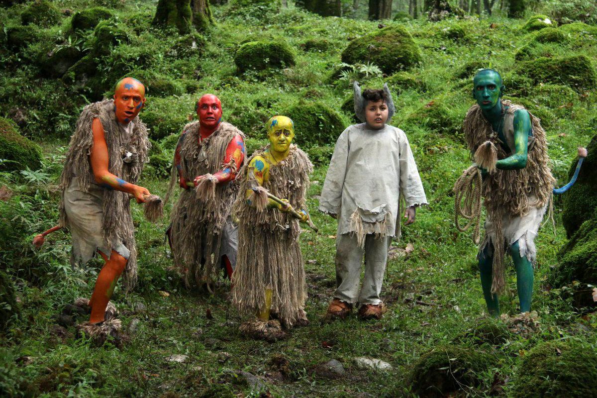 فیلم خرها ادم نمی شوند