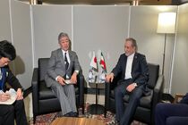وزرای خارجه ایران و ژاپن بر استفاده از دیپلماسی برای حل بحران‌ها تاکید کردند