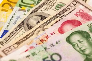 حجم کل معاملات بازار ارز تجاری از ابتدای سال تا ۲۳ اردیبهشت به ۳ میلیارد و ۶۷۸ میلیون دلار رسید