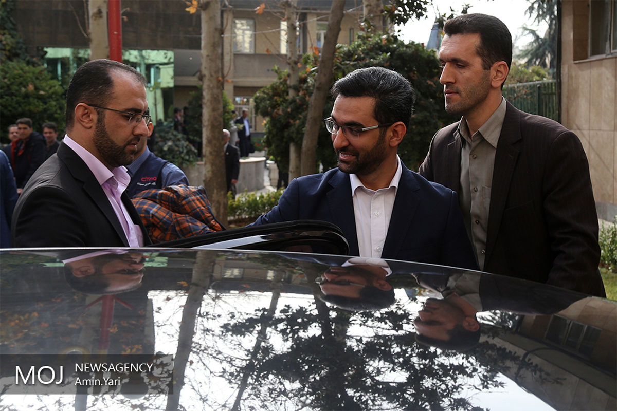 همايش سراسری مديران وزارت ارتباطات و فناوری اطلاعات/ جهرمی