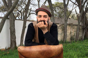 نمایش از کجا اومدیم در تالار هنر روی صحنه می‌رود