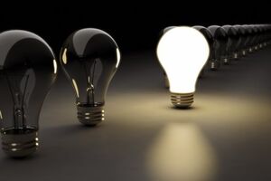 پیک مصرف برق همچنان در مسیر صعودی است