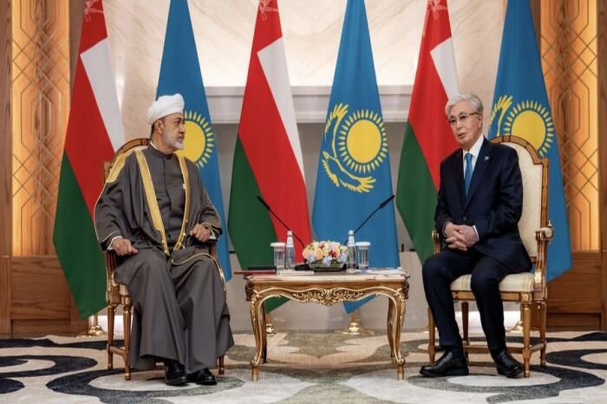 هیثم بن طارق سلطان عمان و قاسم جومارت توکایف رئیس جمهور قزاقستان