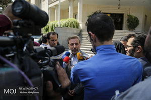 تاکنون رییس جمهوری در برابر استعفای وزیر بهداشت مقاومت کرده است