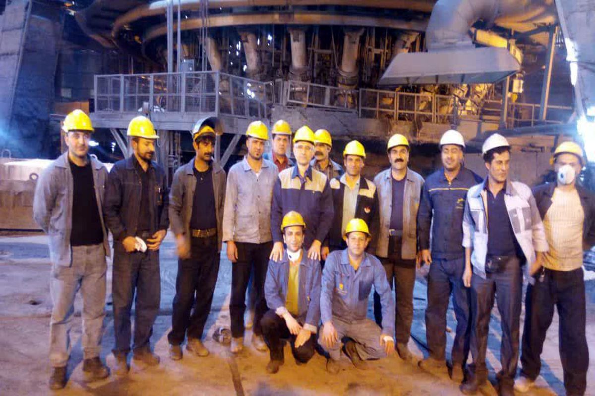 تلاشگران ذوب آهن اصفهان