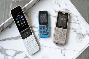 ورود موبایل‌های دکمه‌ای به کشور ممنوع!