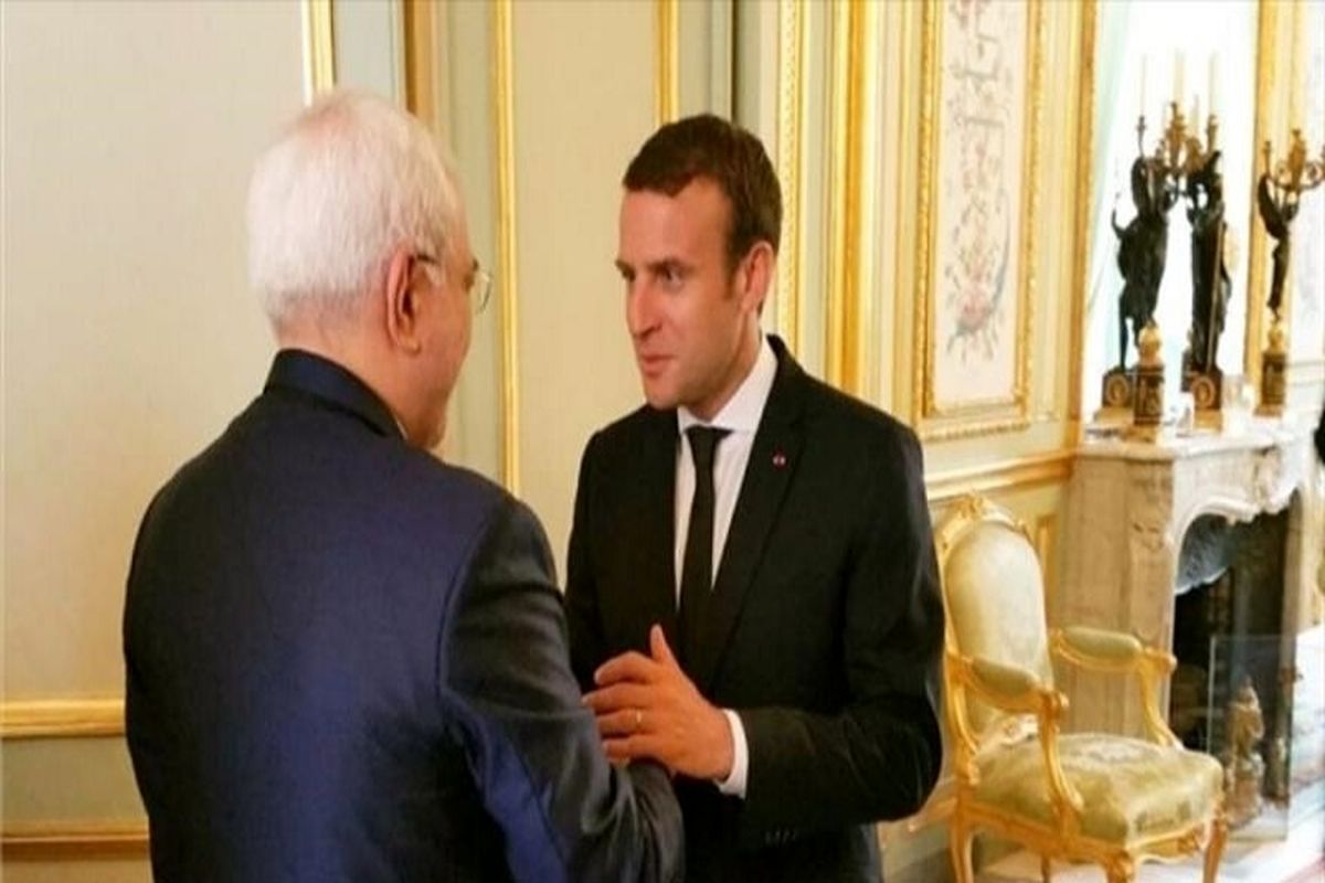 دیدار ظریف با امانوئل ماکرون