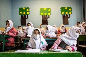 پیشنهاد تعطیلی مدارس و دانشگاه‌ها با اوج گیری کرونا کذب است