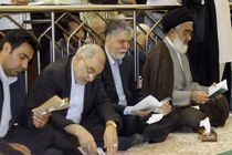 زمزمه دعای عرفه در حرم مطهر حضرت معصومه(س)