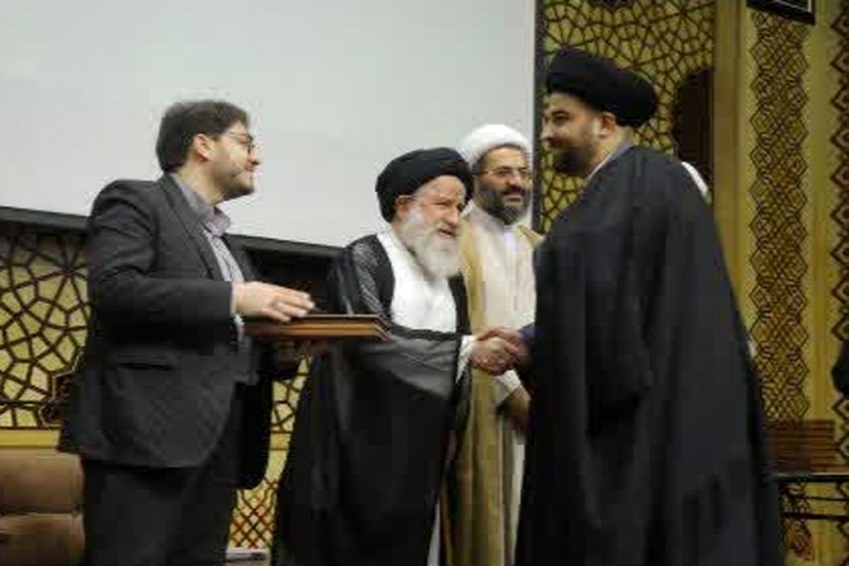 همایش یاوران وقف