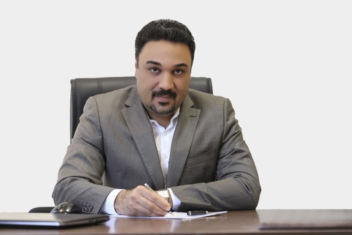 اکبر افتخاری