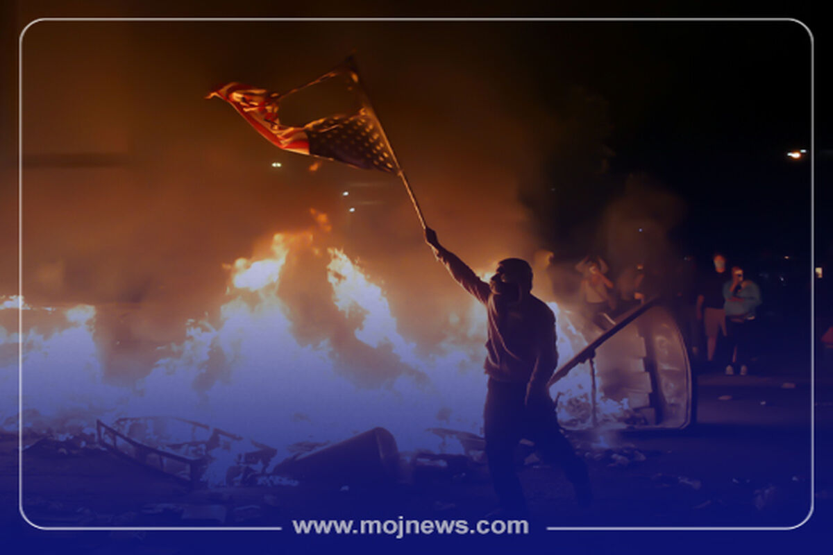 کاور بی احترامی به پرچم موج