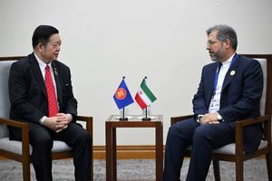 نماینده ایران در پنجاهمین سالگرد پیمان مودت و همکاری جنوب شرق آسیا در مانیل حضور یافت