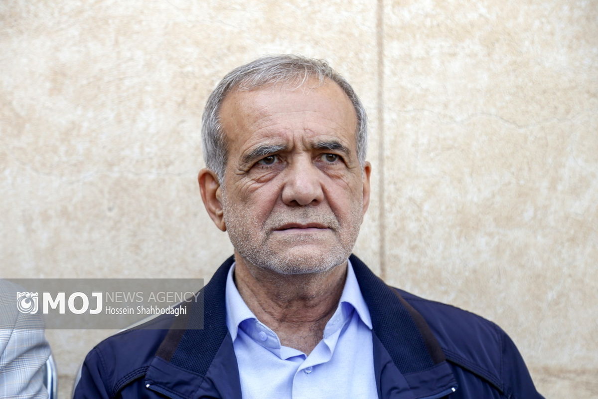 سفر انتخاباتی مسعود پزشکیان به استان قم