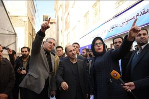 توپ بافت فرسوده در زمین دولت و مجلس است