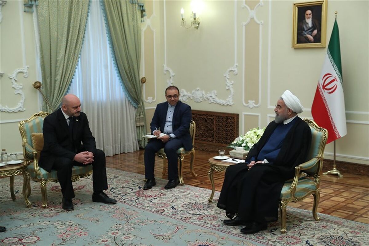 روحانی سفیر چک