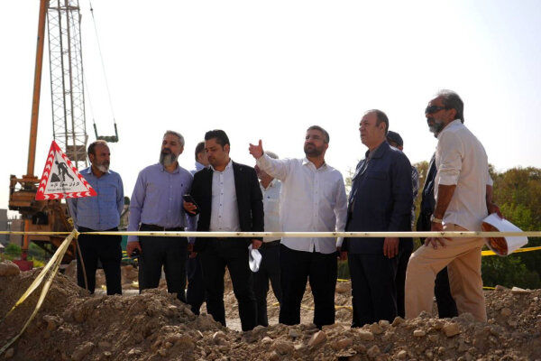 فرماندار تهران اجرای طرح‌های کلان شهری را عامل کاهش ترافیک دانست