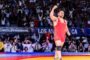 کشتی سختی با هادی داشتم