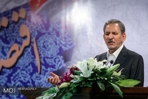 باید از سیاست های دولت حمایت کنم