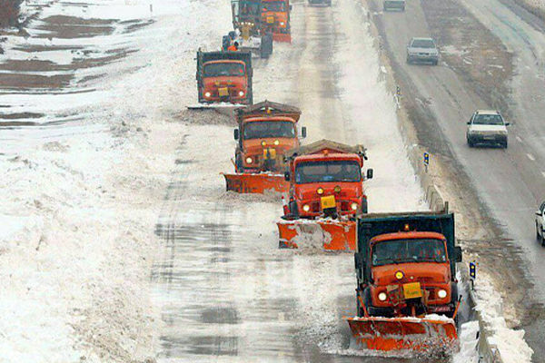 برف و باران همه کشور را فرا می‌گیرد/ آماده‌باش راهداران و ماشین‌آلات راهداری برای مقابله با سیلاب