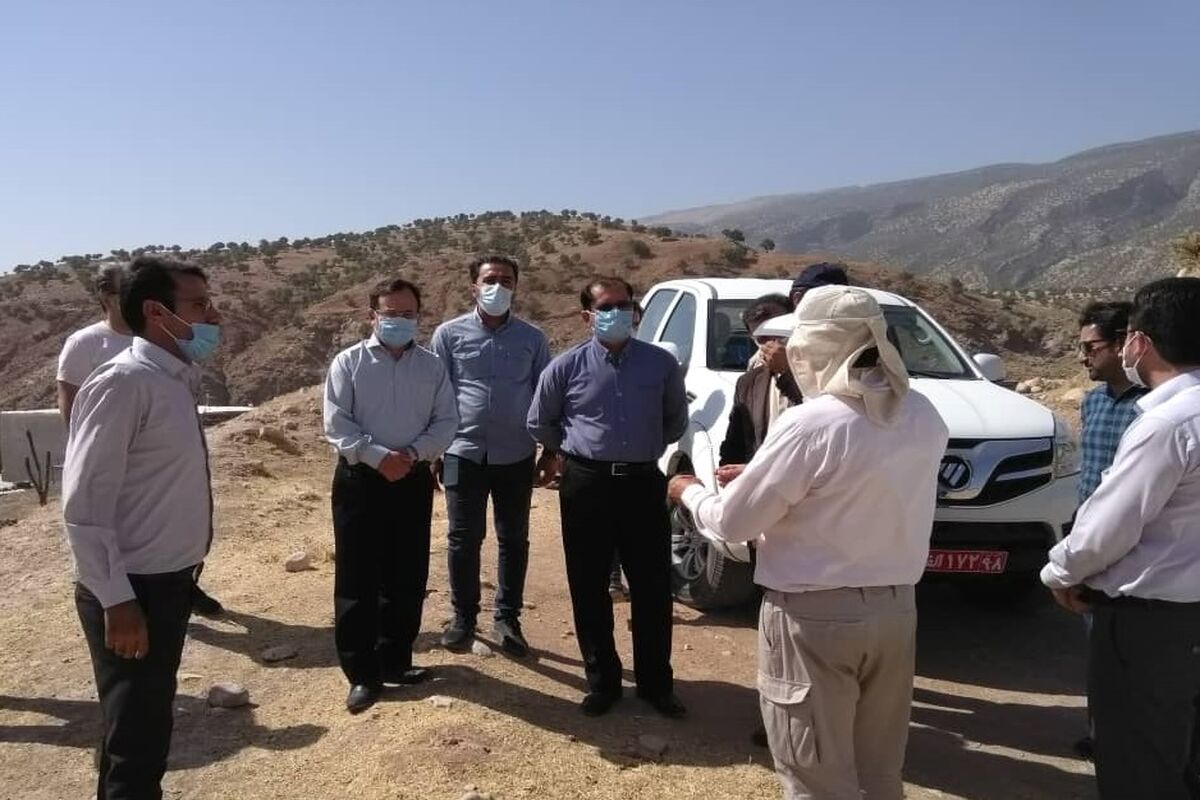 شمس اللهی بازدید از روستای تاریخی سرابکلان